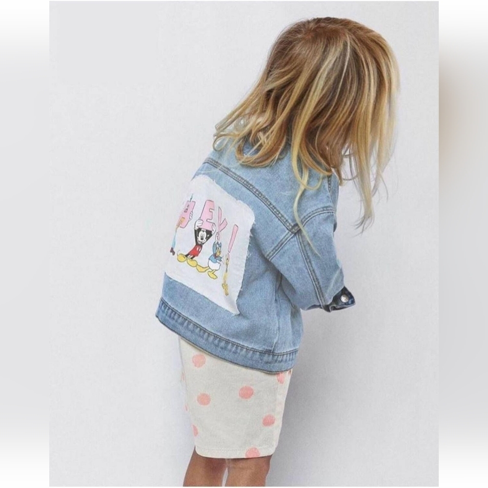 Zara x Disney Girls Mickey Mouse HEY Patch Denim Jean Jacket Size 4T 4-5Y